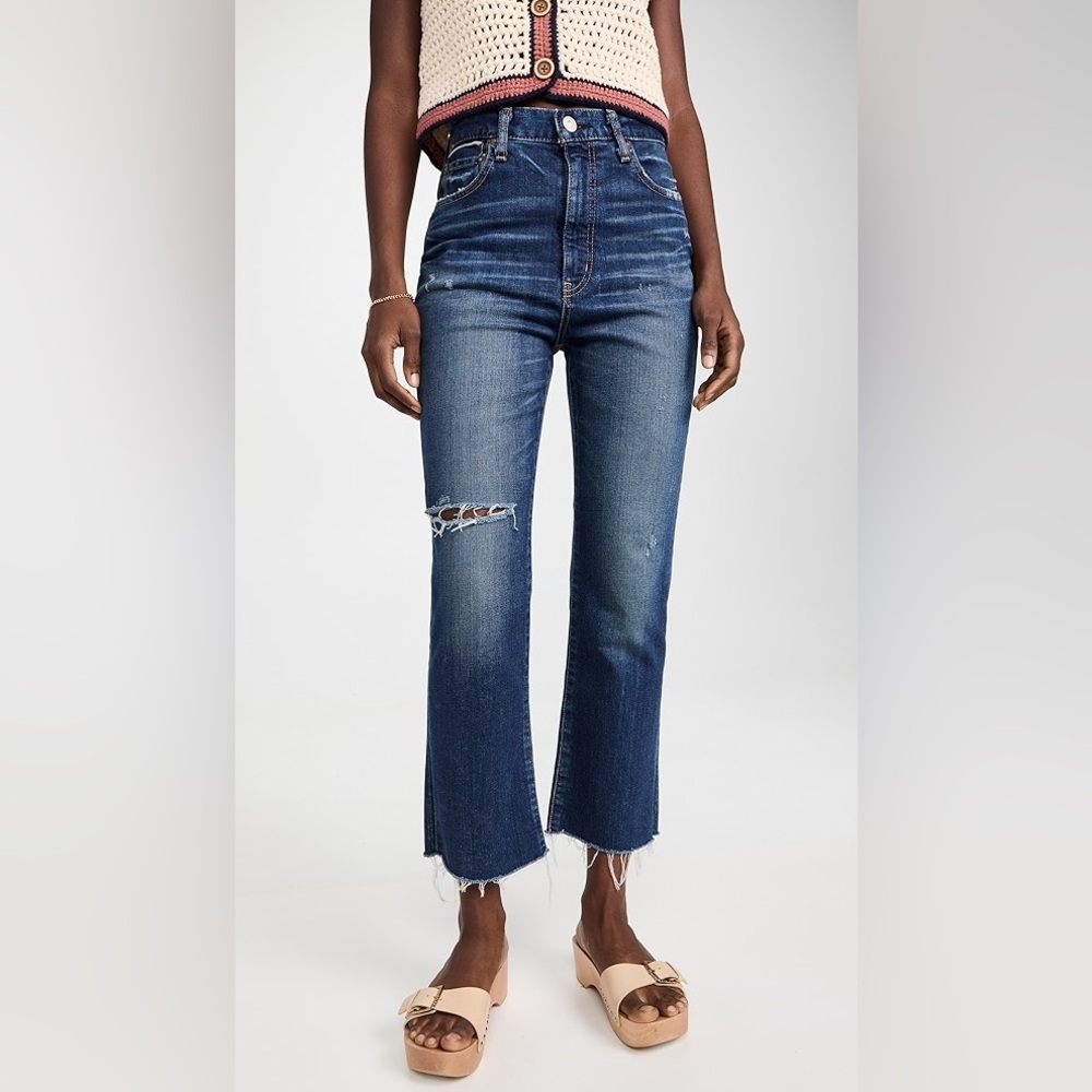 Moussy Vintage Rhode Cropped Distressed Flare Jean in Dark Indigo Blue Size 26